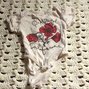 🔥3 For $12🔥Oakland California Floral One-Piece Bodysuit -Cream with Red Flower
